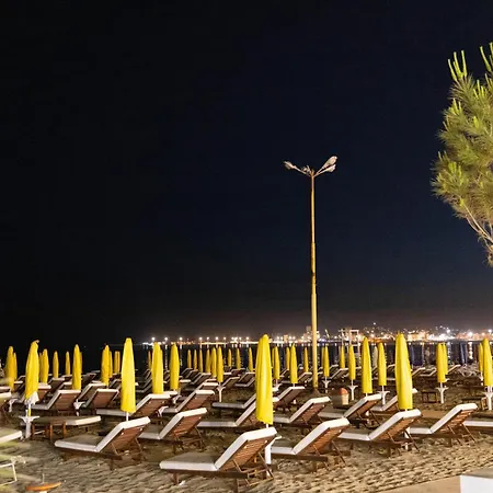 Max Szálloda Durrës