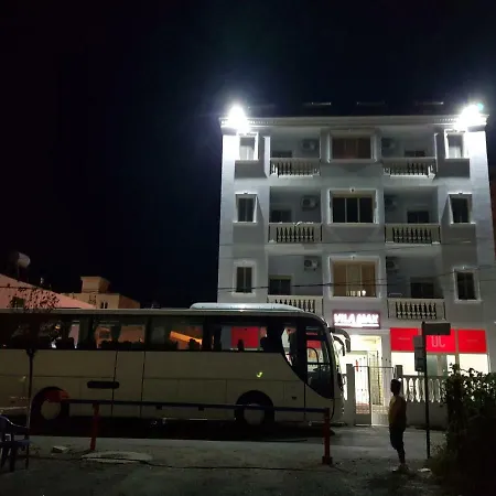 Max Hotel 2*