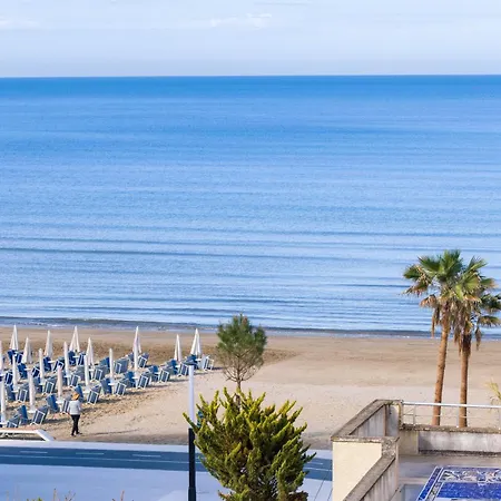 Hotel Max Durres